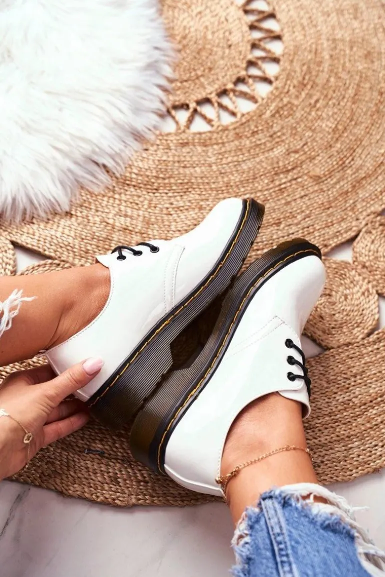 Damskie Półbuty Lakierowane Białe Do It Better!