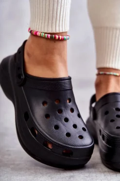 Damskie Piankowe Klapki Kroksy Czarne Coline