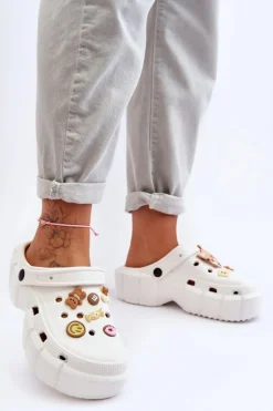 Damskie Piankowe Klapki Kroksy Z Ozdobami Białe Marlett