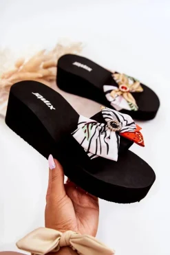 Damskie Piankowe Klapki Na Koturnie Białe Silana