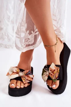 Damskie Piankowe Klapki Na Koturnie Beżowe Silana