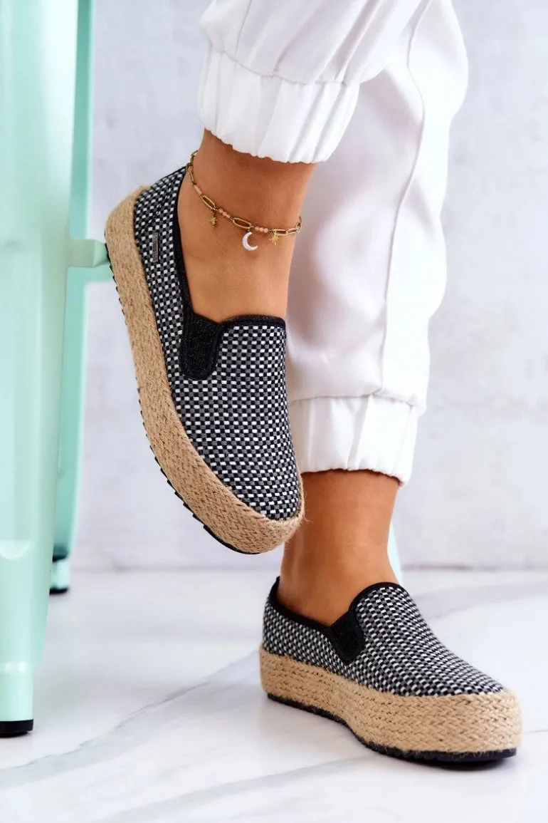 Damskie Plecione Tenisówki Slip On Big Star JJ274395 Czarne