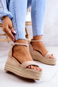 Damskie Sandały Na Koturnie Z Cyrkoniami Beżowe Linette