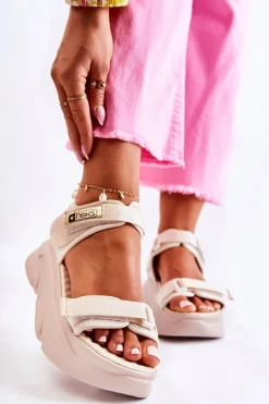 Damskie Sandały Na Platformie Beżowe Terrina