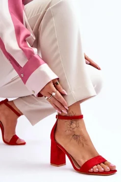 Damskie Sandały Na Stabilnym Słupku Czerwone Lavissa