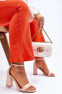 Damskie Sandały Na Stabilnym Słupku Beżowe Lavissa