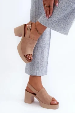 Damskie Sandały Z Eko Zamszu Na Platformie I Obcasie Beżowe Vatle