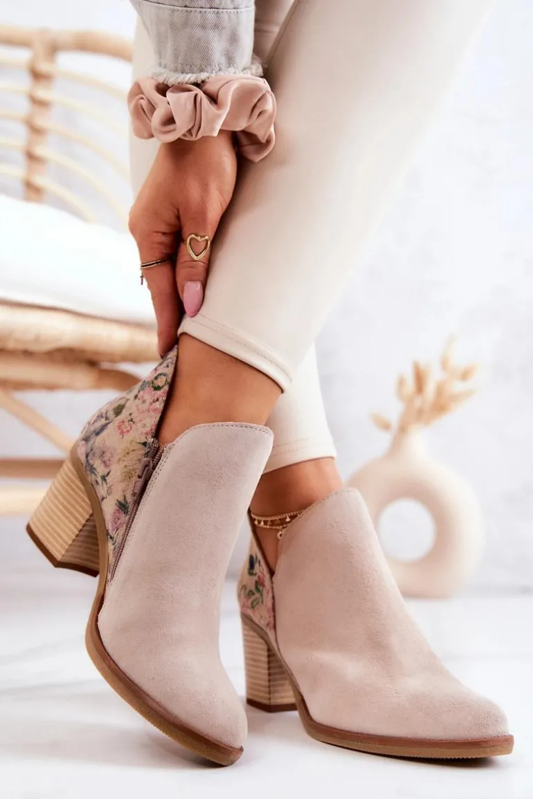 Damskie Skórzane Botki Na Słupku Maciejka Jasnobeżowe 04492