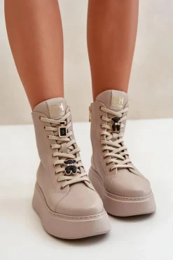 Damskie Skórzane Botki Workery Z Przypinkami Beżowe CheBello 4294