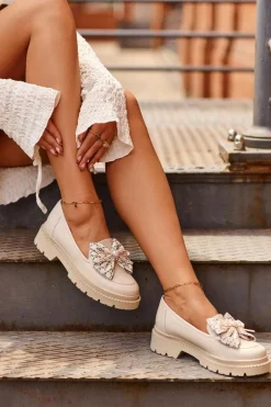 Damskie Skórzane Mokasyny Z Kokardą Laura Messi 2787 Jasnobeżowe