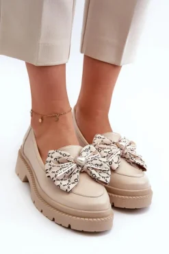 Damskie Skórzane Mokasyny Z Kokardą Laura Messi 2787 Jasnobeżowe