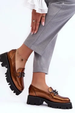 Damskie Skórzane Półbuty Loafersy Z Ozdobą Laura Messi 2699 Złote