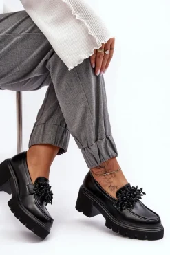 Damskie Skórzane Półbuty Z Ozdobą Czarne Renesma