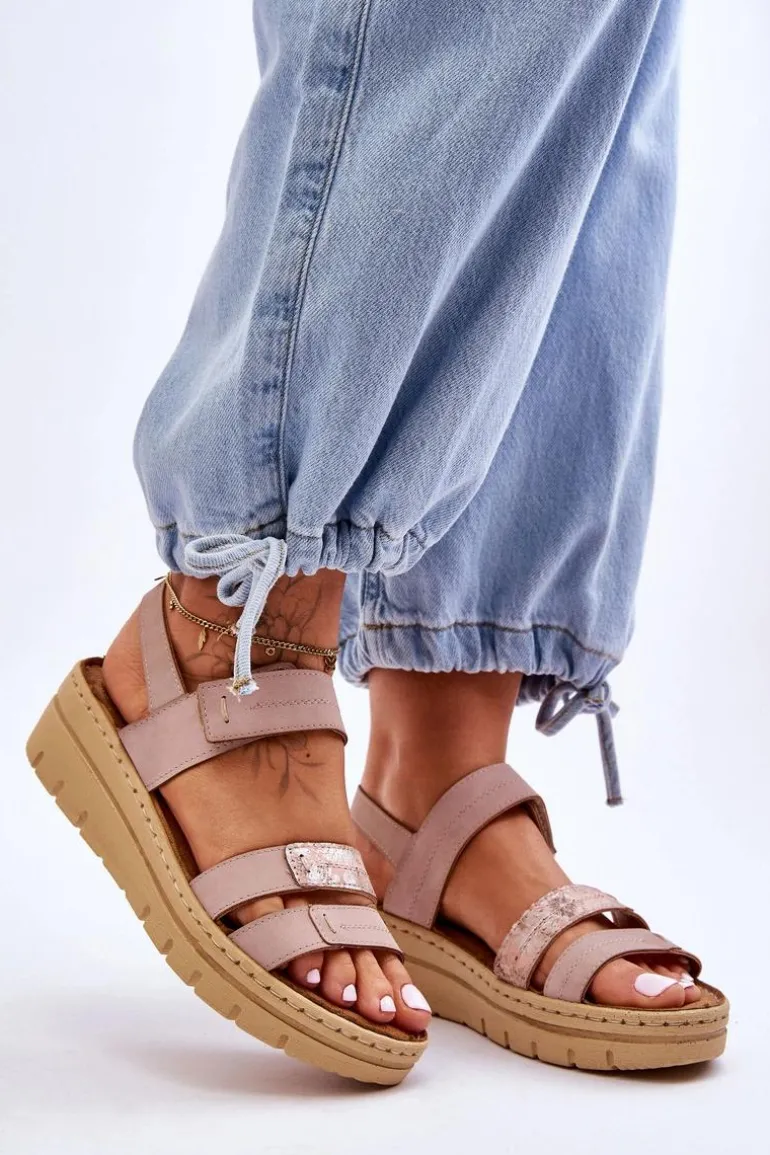 Damskie Skórzane Sandałki Na Rzep Różowe Fresh Look