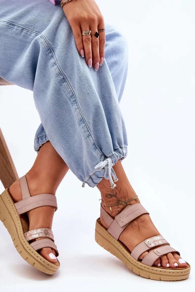 Damskie Skórzane Sandałki Na Rzep Różowe Fresh Look