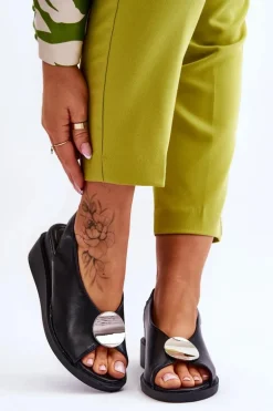 Damskie Skórzane Sandały Na Koturnie Czarne Justice