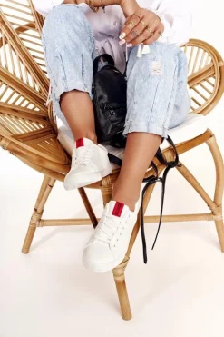 Damskie Skórzane Tenisówki Z Tasiemką BIG STAR DD274685 Białe