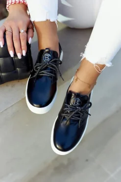 Damskie Skórzane Tenisówki Z Ozdobą Czarne Carrey