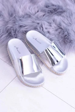 Damskie Srebrne Klapki z Dżetami Mirock