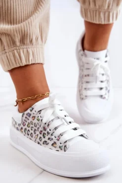 Damskie Trampki Na Platformie GOE JJ2N4075 Białe