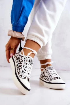 Damskie Trampki Pantera BIG STAR JJ274615 Białe