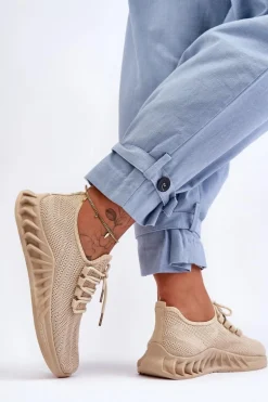Damskie Wsuwane Materiałowe Sneakersy Beżowe Venett