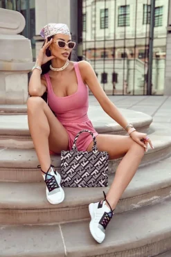 Damskie Wsuwane Sportowe Buty Sneakersy Białe Klayra