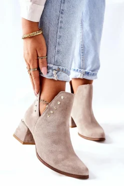 Damskie Zamszowe Botki Z Wycięciami Lewski Cappuccino 3074/B