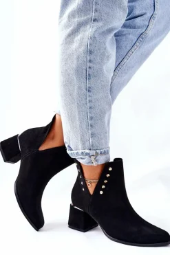 Damskie Zamszowe Botki Z Wycięciami Lewski Czarne 3074/B