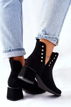 Damskie Zamszowe Botki Z Wycięciami Lewski Czarne 3074/B