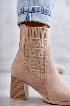 Damskie Zamszowe Botki Ze Skarpetą Beżowe Montes