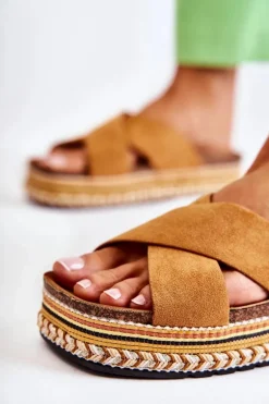Damskie Zamszowe Klapki Na Platformie Camel Jossie
