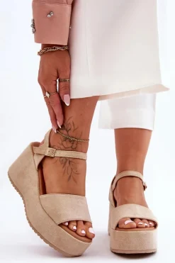 Damskie Zamszowe Sandałki Na Koturnie Beżowe Lydia