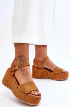 Damskie Zamszowe Sandałki Na Koturnie Camel Lydia