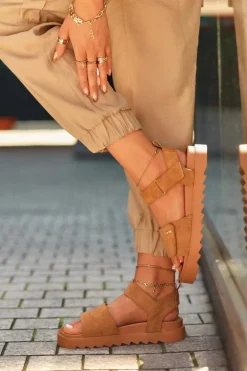 Damskie Zamszowe Sandały Na Platformie Big Star NN274705 Brązowe