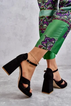 Damskie Zamszowe Sandały Na Obcasie Lewski Shoes 3221 Czarne