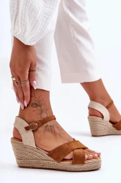 Damskie Zamszowe Sandały Na Plecionym Koturnie Camel Tessa