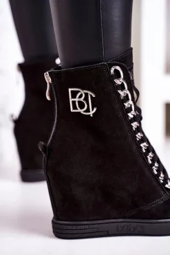 Damskie Zamszowe Sneakersy BOOCI 2222/066/s Srebrny Łańcuch Czarne