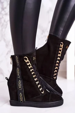 Damskie Zamszowe Sneakersy Z Tasiemką BOOCI 2222/543/z Czarne