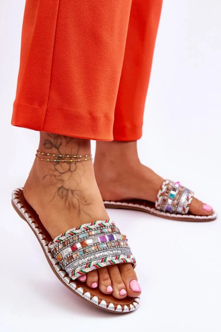 Damskie Zdobione Klapki Białe Bellisa