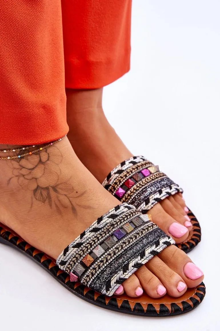 Damskie Zdobione Klapki Czarne Bellisa