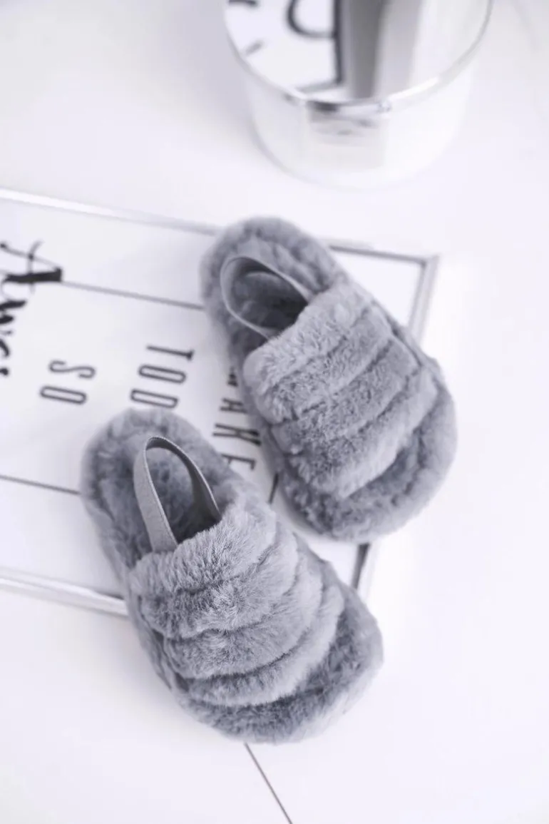 Dziecięce klapki z futerkiem i gumką szare Fluffy