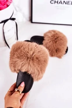 Dziecięce Klapki Z Futerkiem Jasny Brąz Fashionista