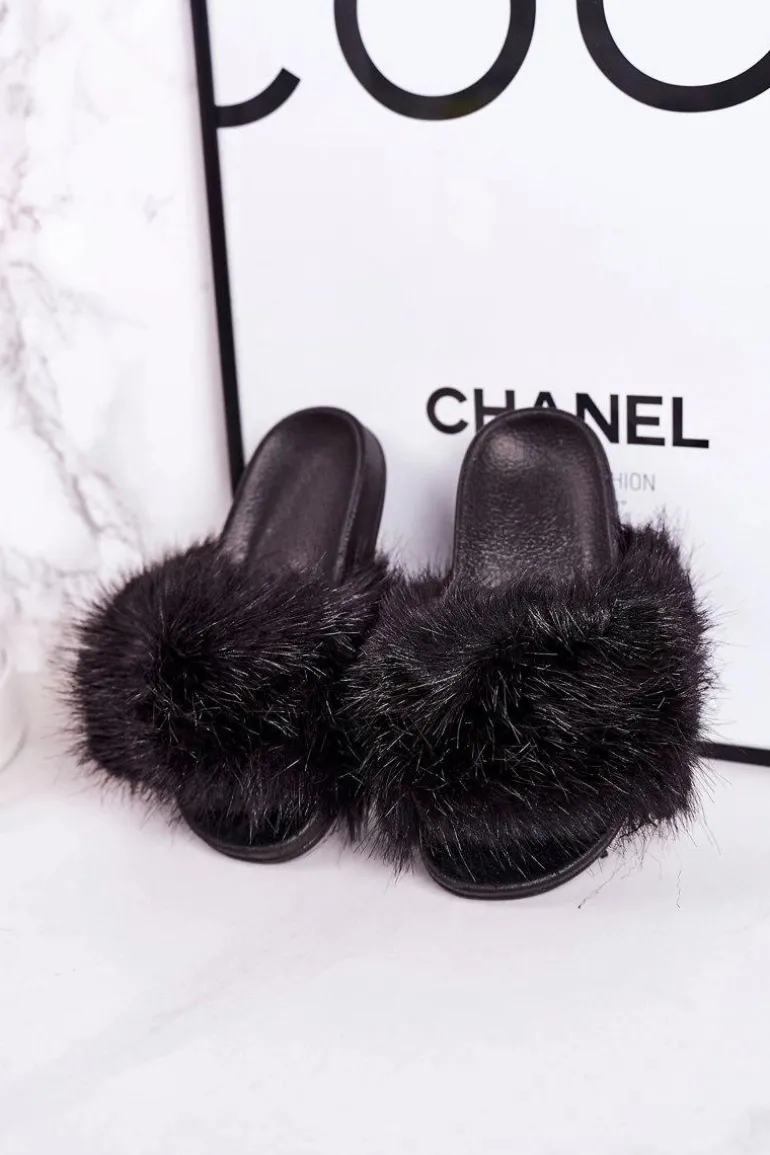 Dziecięce Klapki Z Futerkiem Czarne Fashionista