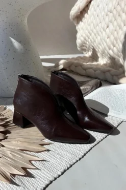 Eko Skórzane Botki Damskie Na Obcasie Czekoladowe Rylina