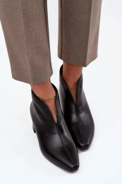 Eko Skórzane Botki Damskie Na Obcasie Czarne Rylina