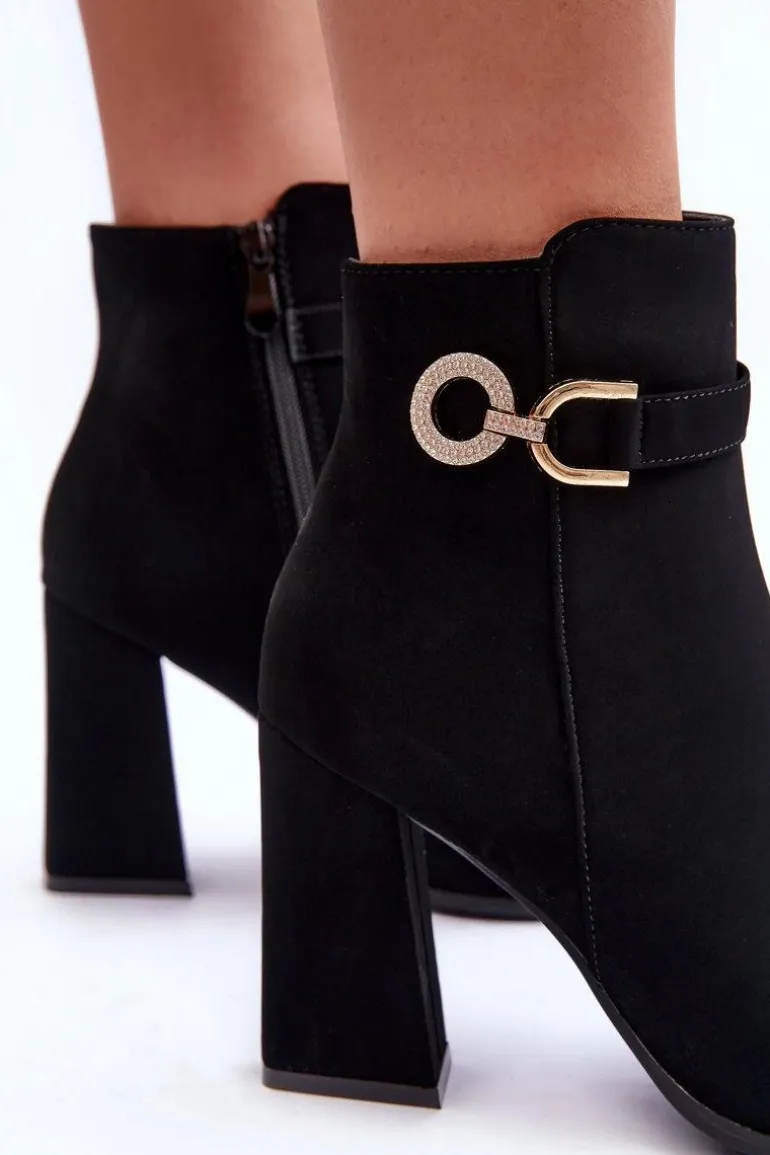 Eko Skórzane Botki Na Słupku Z Ozdobą Czarne Lymall