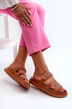 Eko Skórzane Klapki Damskie Na Rzep Camel Silaka