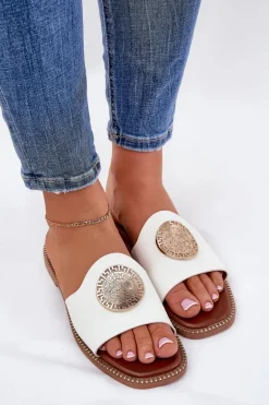 Eko Skórzane Klapki Na Płaskim Obcasie Z Ozdoba Białe Tatereia