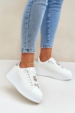 Eko Skórzane Sneakersy Z Przypinkami Biało-Srebrne Enalirae